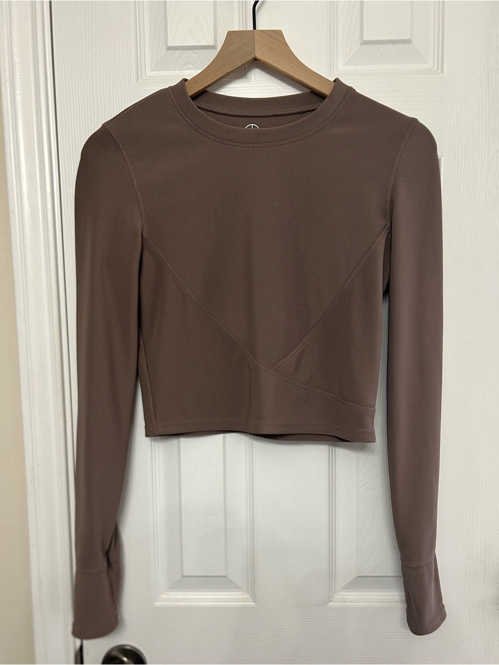 Move Theology Brown Cropped Long Sleeve Top size small EUC